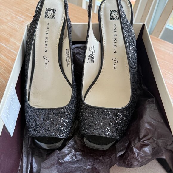 Anne Klein sequined sling backs size 7.5 M - Picture 2 of 6